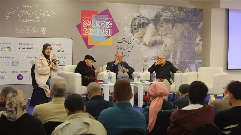 «هيكل والأهرام» في الصالون الثقافي بمعرض الكتاب لمرور 150 عامًا على الأهرام
