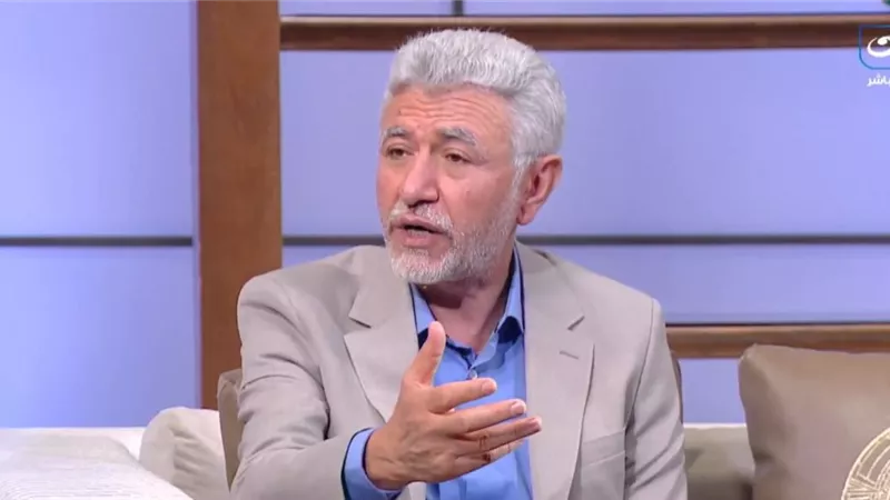 استشاري طب نفسي: المراهقة أخطر مرحلة لتقبل زواج الأب أو الأم
