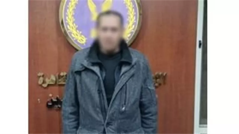 بأسلوب المغافلة.. نهاية لص الهواتف والأموال داخل المساجد بعابدين 