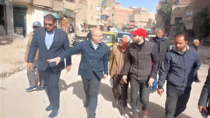نائب محافظ الجيزة يتفقد عددًا من المشروعات الخدمية بمراكز أوسيم ومنشأة القناطر
