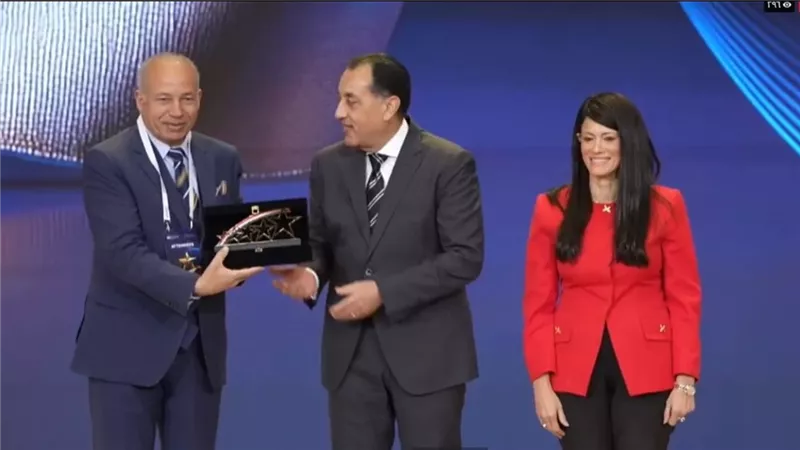 هندسة المنصورة تحصد المركز الاول في جائزة مصر للتميز الحكومي