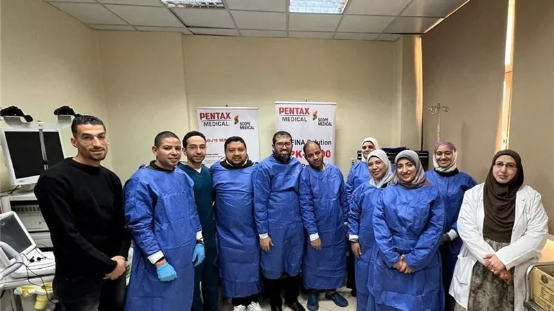 مستشفى الراجحي بأسيوط يشارك ببث مباشر لحالات متقدمة من مناظير الجهاز الهضمي