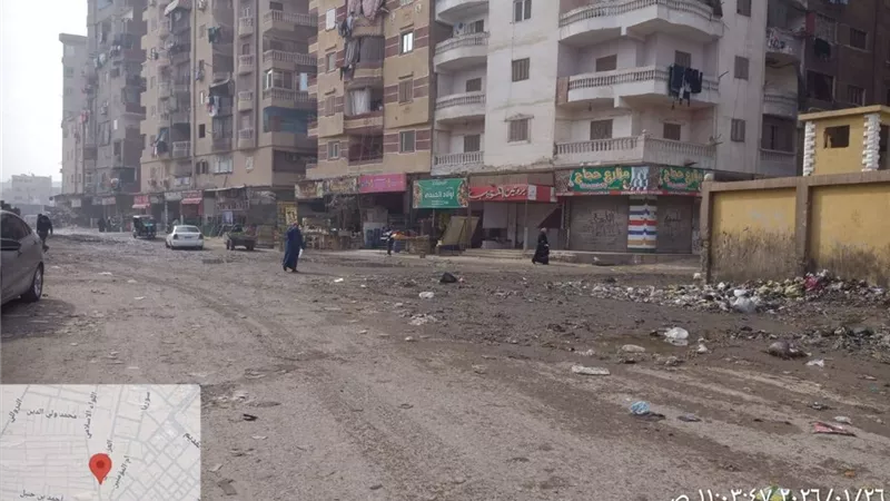 التعامل مع مشكلة الصرف الصحي وإجراء الإصلاحات اللازمة بحي السلام