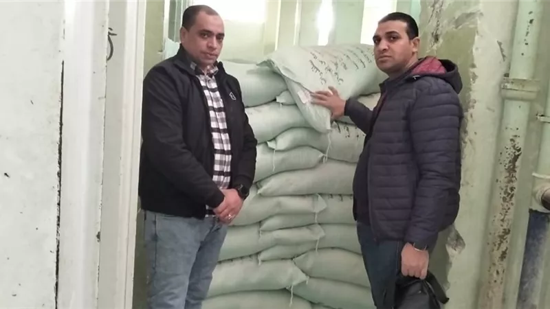 أسيوط تشن حملة كبرى لضبط المخالفين: 4 آلاف لتر سولار و150 محضرًا تموينيًا