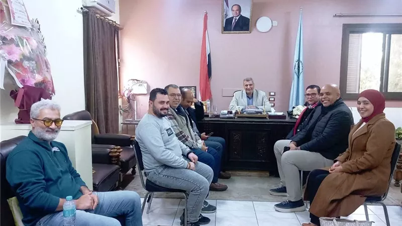 محافظ أسيوط يستقبل وفد المعونة الألمانية لتعزيز الابتكار ودعم صغار المزارعين