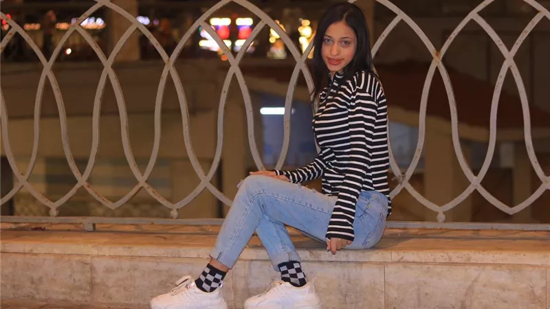 سائق السيارة التي قفزت منها الطالبه حنين بالإسكندرية يسلم نفسه للأجهزة الأمنية