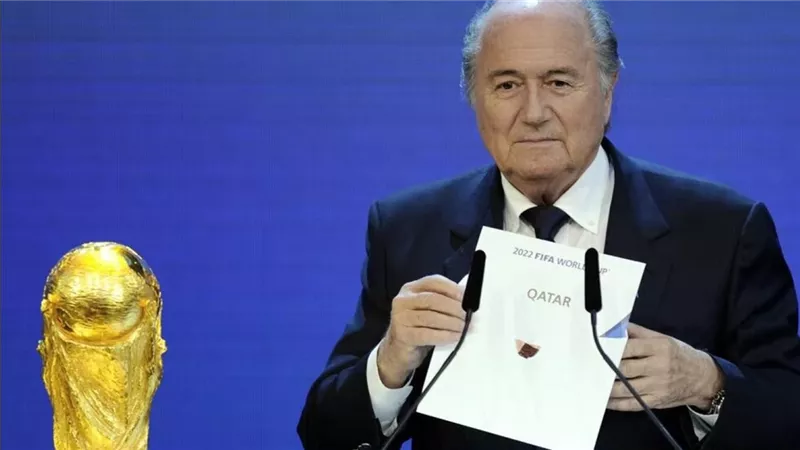 رئيس الفيفا السابق يدعم مقاطعة كأس العالم بأمريكا احتجاجا على سياسات ترامب 