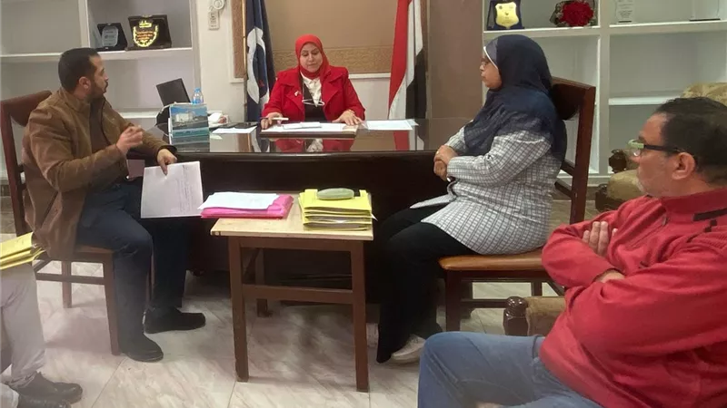 تعظيم الإمكانات ودعم الأنشطة الإنتاجية بالمدارس لتعزيز جودة التعليم بالسويس
