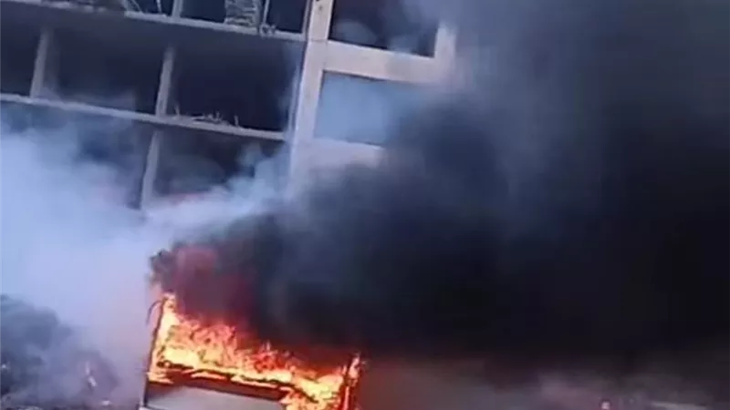 السيطرة على حريق أتوبيس بالمحلة الكبرى دون إصابات.. وبدء التحقيقات