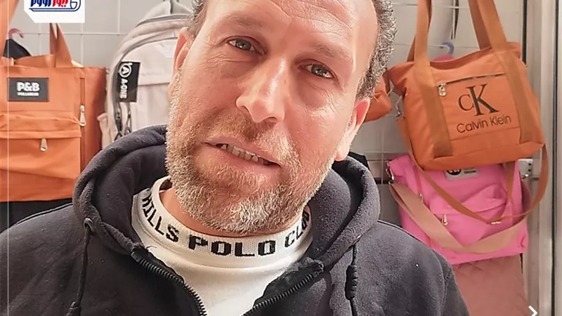 ورشة الجلود في قنا.. صاحبها يروي قصة نجاحه في صناعة الشنط والمحافظ |لايف 
