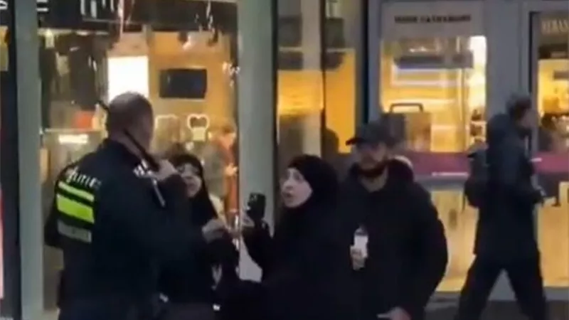 احتجاجات وغضب بعد اعتداء الشرطة الهولندية على نساء محجبات| فيديو