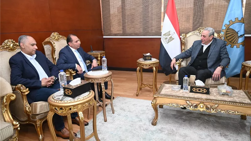 محافظ الغربية يستقبل نائب رئيس هيئة الشراء الموحد لمتابعة منظومة Medi Q 