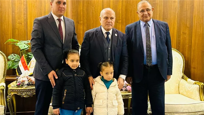 النيابة الإدراية تكرم أسرة شهيدة الواجب المستشارة سهام الأنصاري