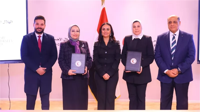 وزيرة التضامن تشهد توقيع الهلال الأحمر 6 بروتوكولات لتعزيز الشراكة المؤسسية