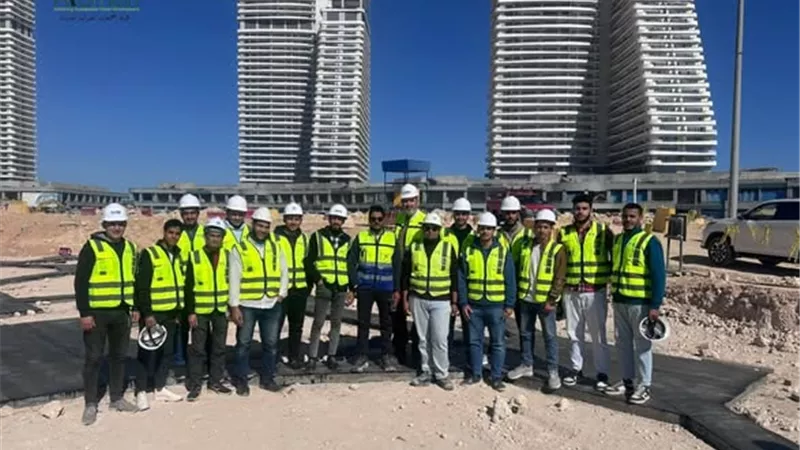 رئيس جهاز العلمين الجديدة يستقبل طلاب هندسة الأزهر بعد تدريب ميداني