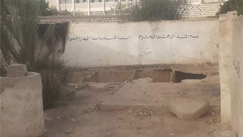 سرقة مقابر قنا وسط احتفالات القنائى يثير الرعب بين المواطنين|صور