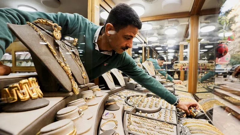 تراجع أسعار الذهب اليوم 4 يوليو 2026.. وعيار 21 يسجل 5935 جنيها