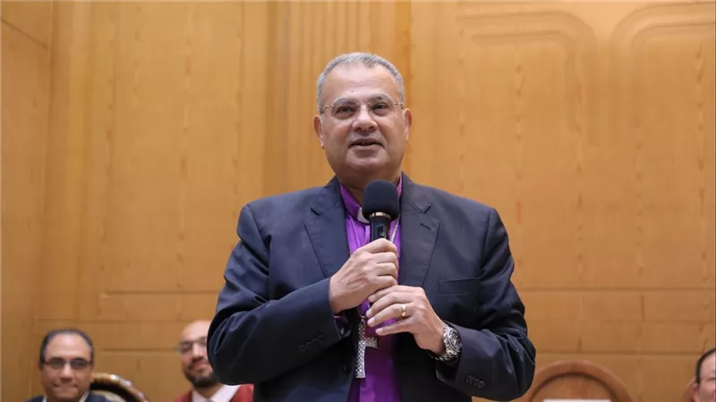 رئيس الطائفة الإنجيلية يشهد تنصيب القس موريس جابر بكنيسة شمس الدين