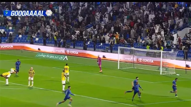 نتيجة وملخص مباراة الاتحاد والفتح الشوط الثاني (2-2) بالدوري السعودي 2025-26