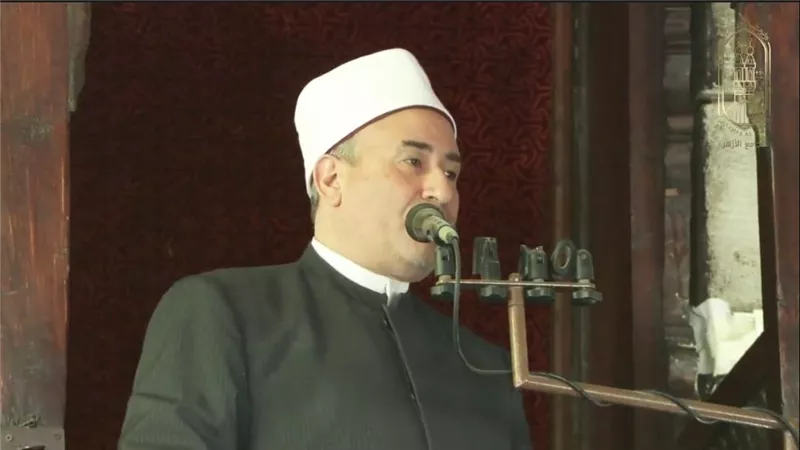 خطيب الجمعة بالجامع الأزهر: شعبان شهر رفع الأعمال واستجابة الدعوات 
