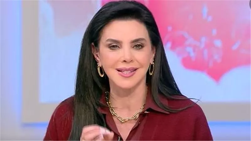 ست الستات يكشف السبب الحقيقي وراء إدمان السوشيال ميديا غير الإرادي