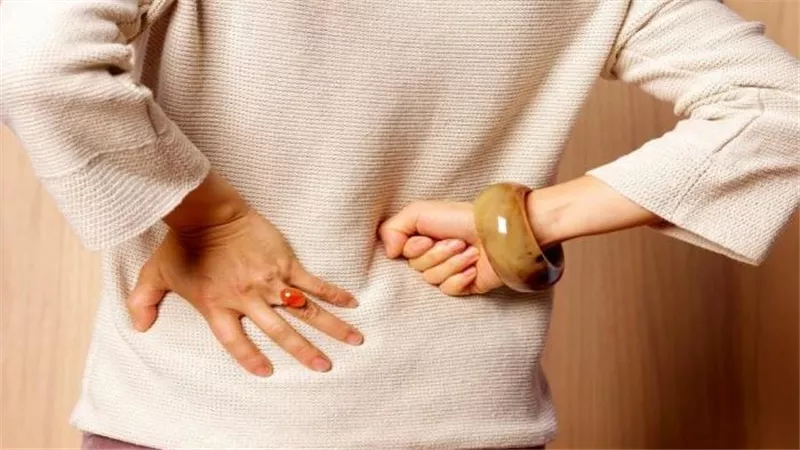بالفيديو.. أسباب هشاشة العظام والتهاب المفاصل لدى السيدات؟