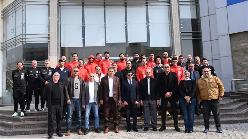 وزير الشباب والرياضة يوجه الشكر للرئيس لدعمه وتهنئته للمنتخب الوطني لكرة اليد