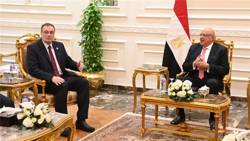 رئيس مجلس النواب يستقبل رئيس الجهاز المركزي للتنظيم والإدارة