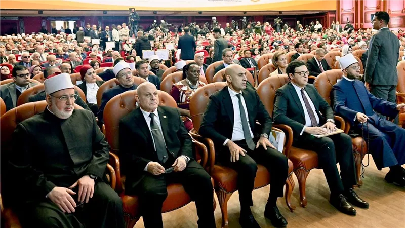 رئيس هيئة النيابة الإدارية يشهد المؤتمر الدولي حول الخطاب الديني والإعلامي 