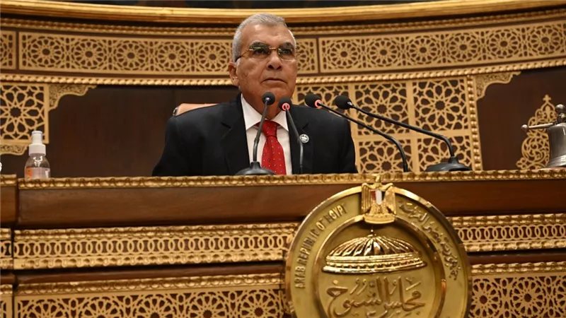 رئيس مجلس الشيوخ يهنئ رئيس الجمهورية بالذكرى الـ 53 لانتصارات أكتوبر المجيدة