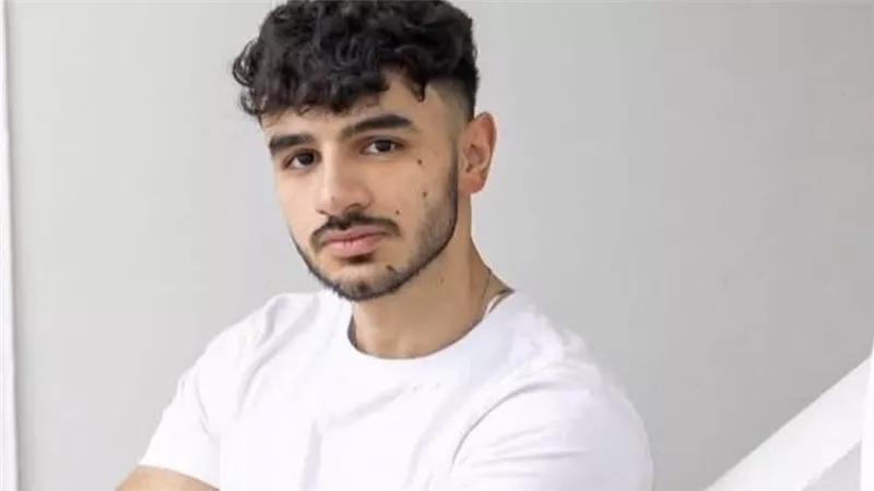 القصة الكاملة لوفاة البلوجر وصانع المحتوى أحمد مصطفى 