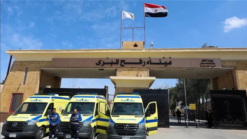 الهلال الأحمر المصري في معبر رفح: ملحمة إنسانية لخدمة الجرحى والمحتاجين