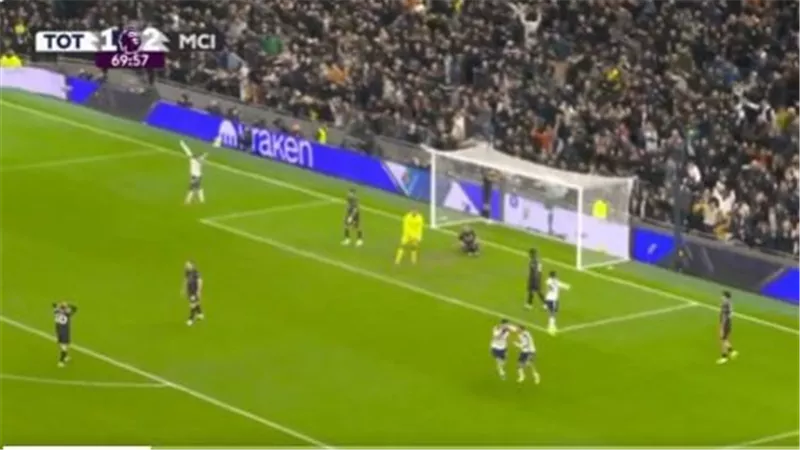 نتيجة وأهداف مباراة مانشستر سيتي وتوتنهام الشوط الثاني (2-2) بالدوري الإنجليزي