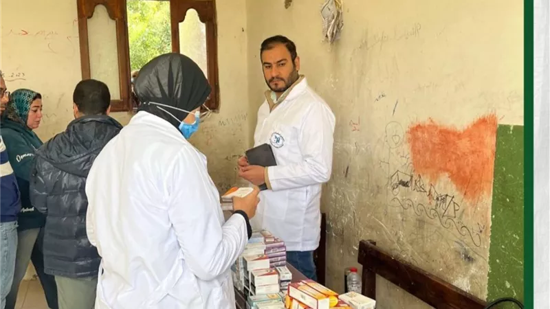 تنفيذًا لتوجيهات محافظ قنا.. حملة سكانية شاملة تخدم 700 مواطن بقرية الكلاحين