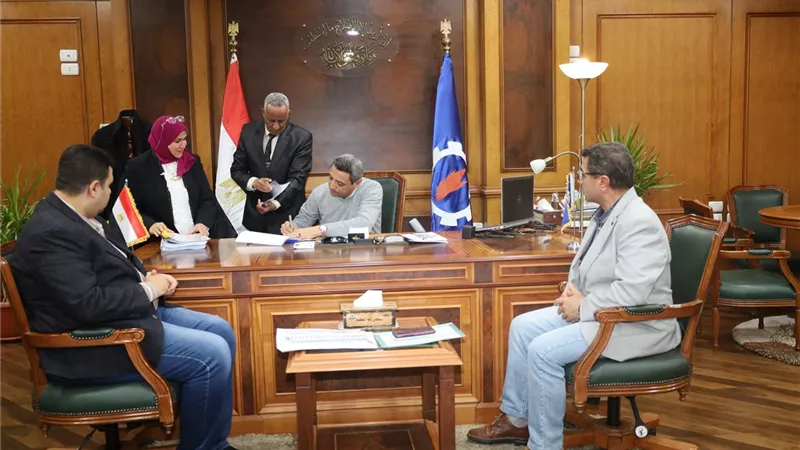 اعتماد نتيجة الشهادة الإعدادية بالسويس وسط دعوات لتكثيف الجهود التعليمية