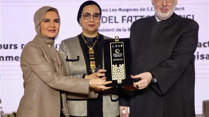 سحر نصر: «بيت الزكاة» قدم الدعم لنحو 21 مليون مستفيد في مقدمتهم المرأة المعيلة