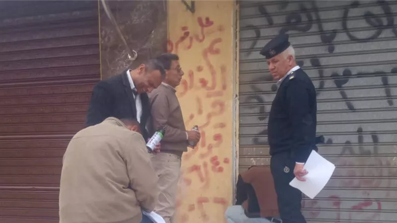 حملة مكبرة في بني سويف الجديدة لإغلاق المحلات المخالفة بدون ترخيص