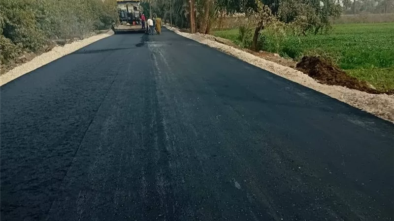 استكمال رصف طرق بقرى مركز صدفا بطول 4.2 كم ضمن الخطة الاستثمارية 