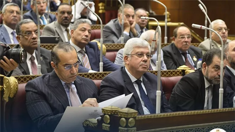 المستشار محمود فوزي: تجديد التراخيص ضرورة تتظيمية والرسوم 