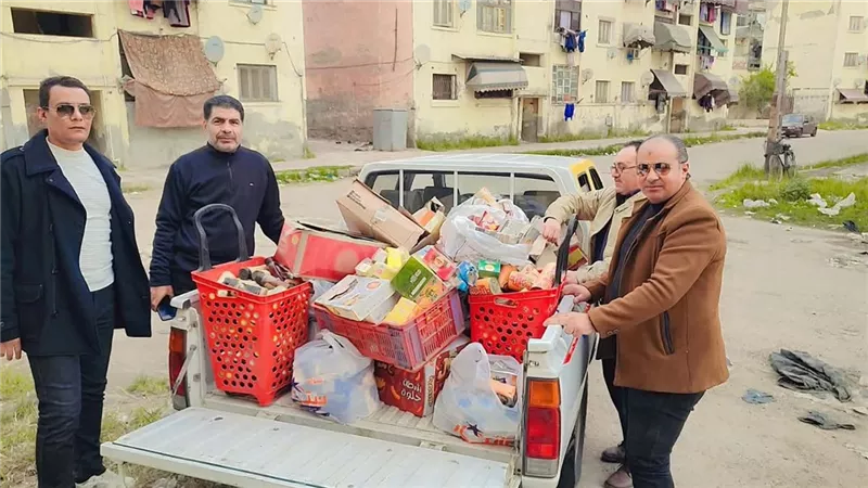 ضبط 2000 قطعة غذائية منتهية الصلاحية بسوبر ماركت شهير ببورسعيد