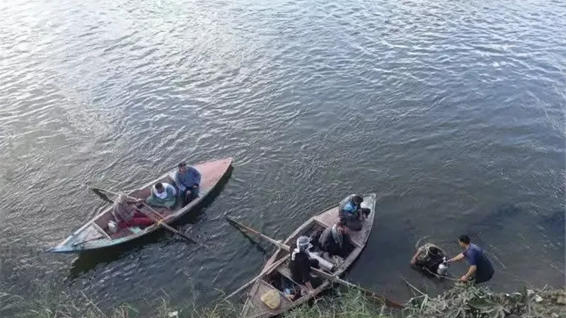 لليوم السابع.. فرق الانقاذ تواصل البحث عن جثمان صغير غرق في ترعة البحيري