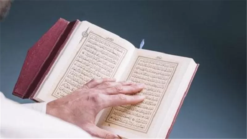 ما حكم تخصيص بعض الأيام أو الليالي ببعض الأذكار أو غيرها من الطاعات؟