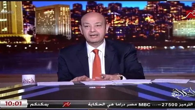 إيدي وجعتني.. عمرو أديب يمازح «ماجد المصري» أيدك مرزبة 