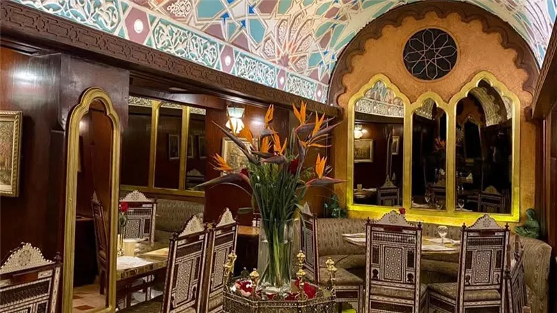 قهوة نجيب محفوظ.. لقاء الأدب مع التاريخ في قلب الحسين