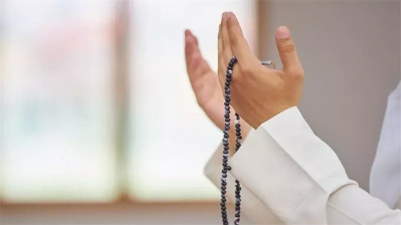 أدعية يوم الجمعة لزيادة الرزق وفضائلها.. رددها الآن