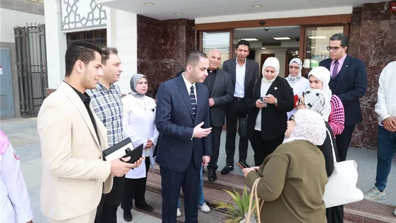 نائب وزير الصحة يشدد على تفعيل النظام الإلكتروني وتسريع استصدار القرارات