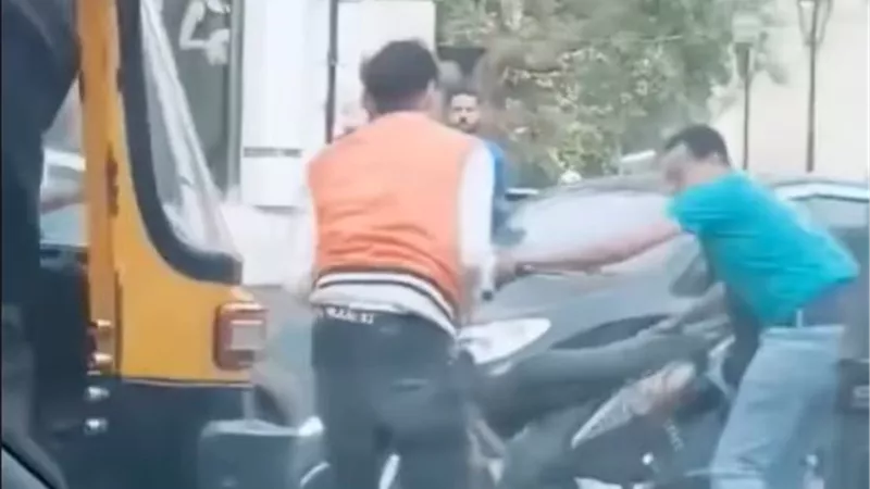 القبض على سائق توكتوك أصاب شاباً بالمعادي | فيديو 