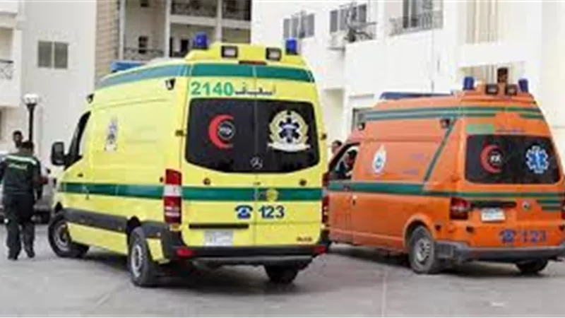 اختناق 4 أشخاص في حريق هائل بمكبس كراتين خردة بسوهاج