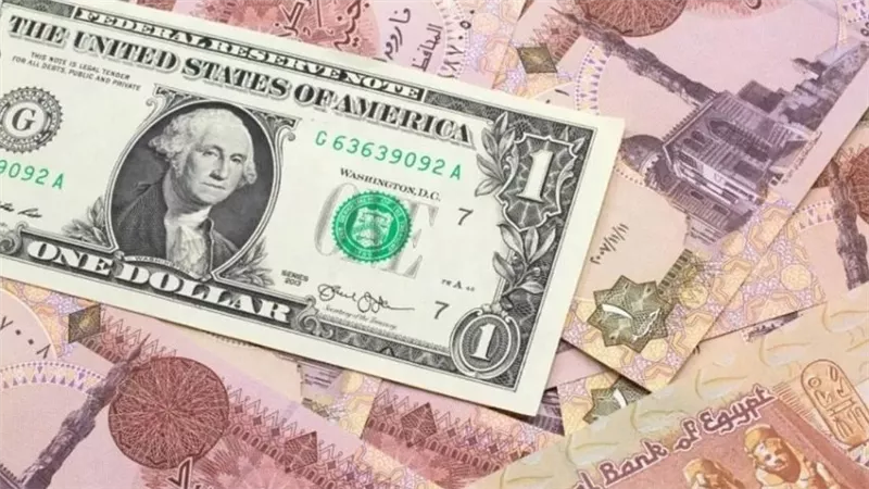 الدولار ينخفض أمام الجنيه في نهاية تعاملات الثلاثاء 13/5/2025