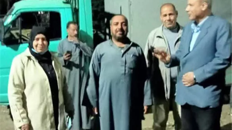 تركيب موزع كهرباء حلقي لمشروع صرف صحي قرية كفر دبوس بالشرقية